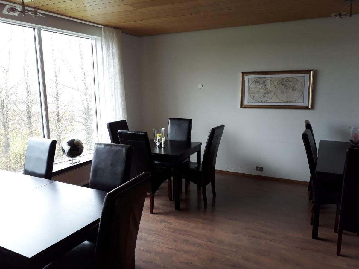 Guesthouse Geldingaholt Arnes  Exterior photo